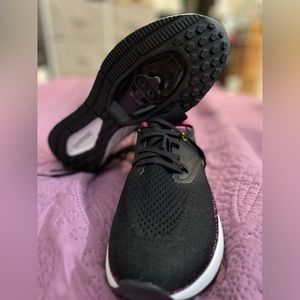 Tommaso Capri Walkable Indoor Cycling Shoes Women Size 7 Spin SPD Clips